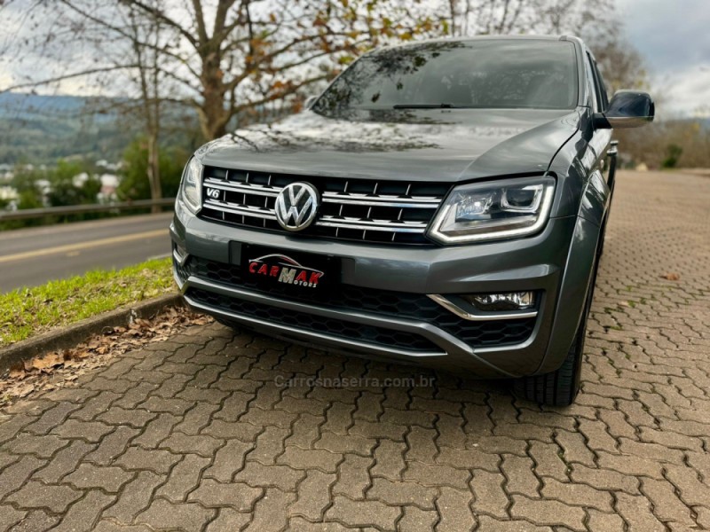 AMAROK 3.0 V6 TDI HIGHLINE CD DIESEL 4MOTION AUTOMÁTICO - 2019 - DOIS IRMãOS