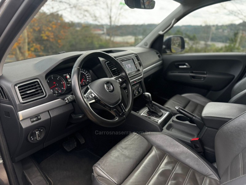 AMAROK 3.0 V6 TDI HIGHLINE CD DIESEL 4MOTION AUTOMÁTICO - 2019 - DOIS IRMãOS