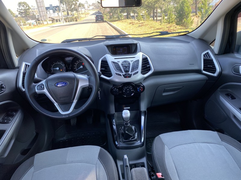 ECOSPORT 1.6 FREESTYLE 8V FLEX 4P MANUAL - 2013 - VACARIA