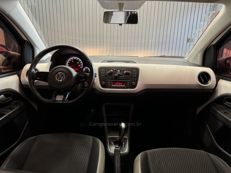 UP 1.0 CROSS I MOTION T.FLEX 12V 4P AUTOMÁTICO - 2016 - DOIS IRMãOS