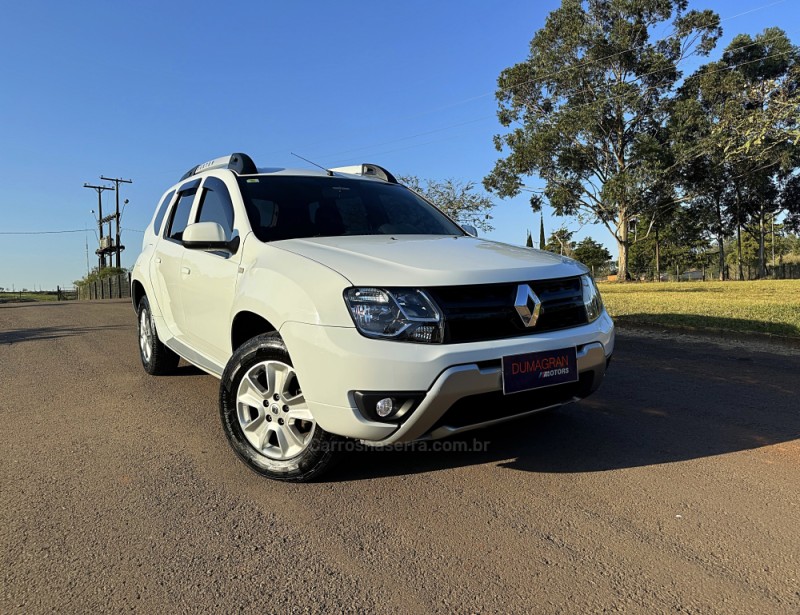 DUSTER 2.0 DYNAMIQUE 4X2 16V FLEX 4P AUTOMÁTICO - 2016 - PASSO FUNDO