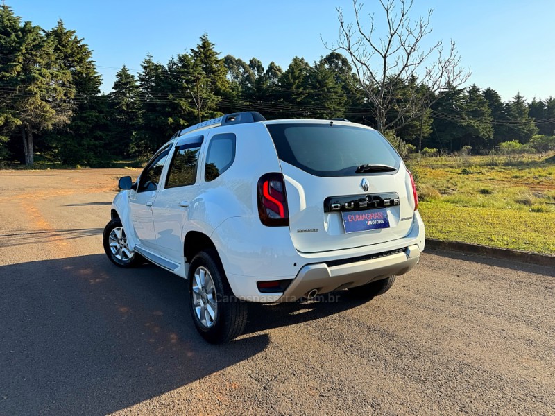 DUSTER 2.0 DYNAMIQUE 4X2 16V FLEX 4P AUTOMÁTICO - 2016 - PASSO FUNDO