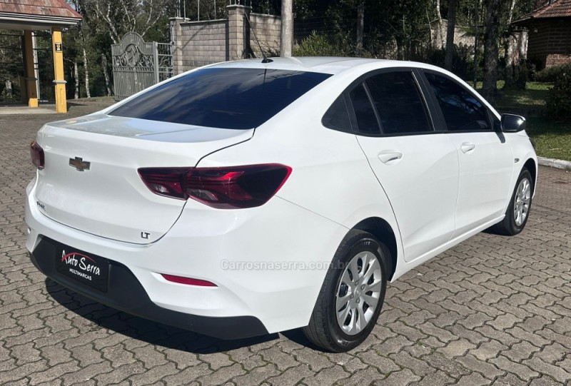 ONIX 1.0 SEDAN PLUS LT 12V FLEX 4P MANUAL - 2022 - CANELA