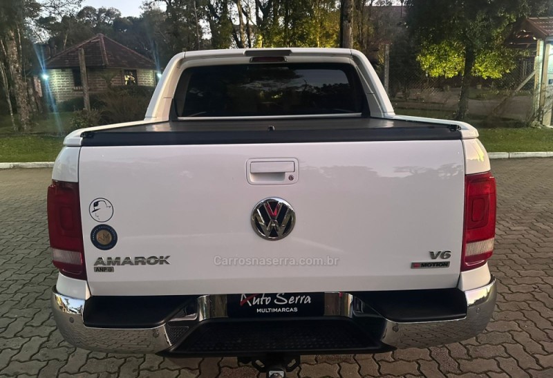 AMAROK 3.0 V6 EXTREME CD DIESEL 4X4 AT 4P AUTOMÁTICO - 2019 - CANELA