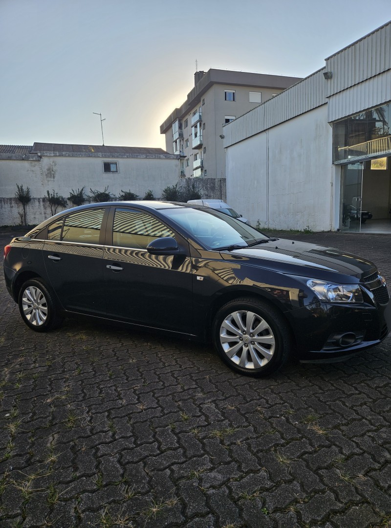 CRUZE 1.8 LTZ 16V FLEX 4P AUTOMÁTICO - 2012 - FARROUPILHA