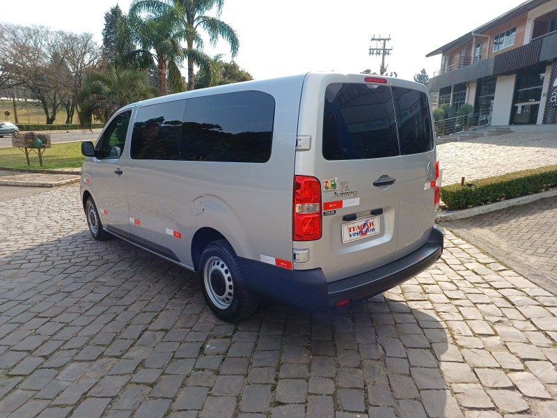 JUMPY 1.5 MINIBUS BLUE HDI DIESEL MANUAL - 2022 - FLORES DA CUNHA