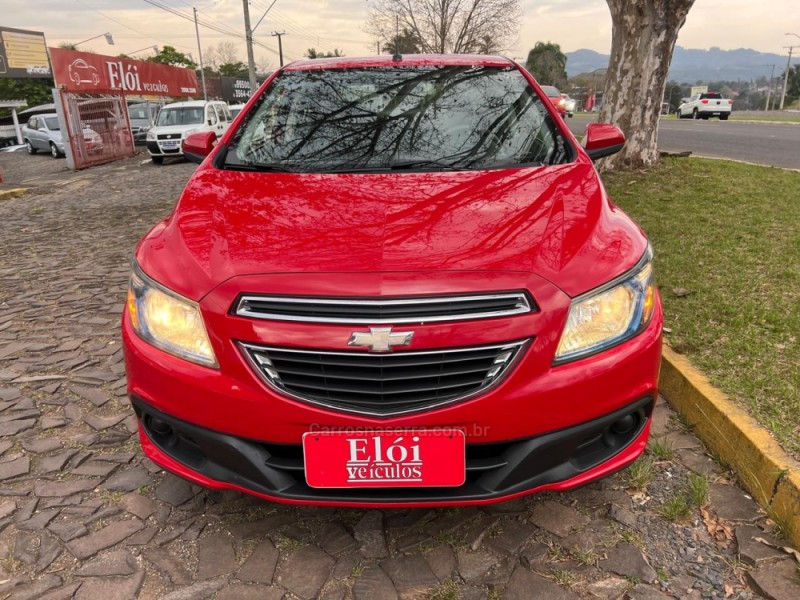 PRISMA 1.4 MPFI LT 8V FLEX 4P MANUAL - 2015 - DOIS IRMãOS