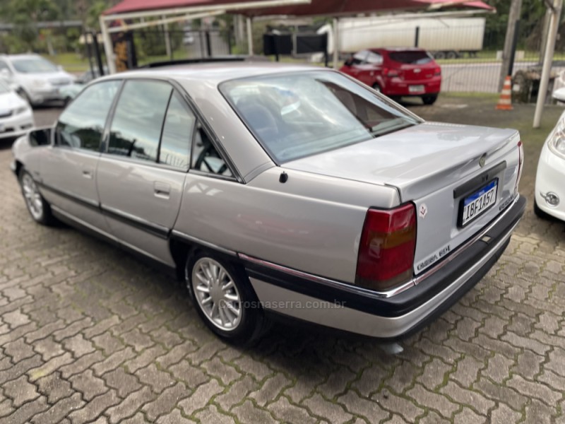 OMEGA 3.0 MPFI CD 12V GASOLINA 4P MANUAL - 1994 - SãO SEBASTIãO DO CAí