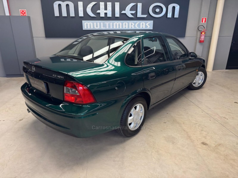 VECTRA 2.2 MPFI GL 8V GASOLINA 4P MANUAL - 2000 - CAXIAS DO SUL