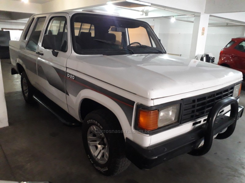 D20 4.0 CUSTOM S CD 8V DIESEL 2P MANUAL - 1989 - BENTO GONçALVES