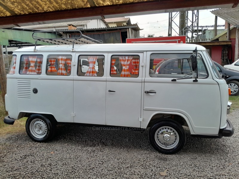 KOMBI 1.6 LUXO 8V GASOLINA 3P MANUAL - 1995 - VERANóPOLIS