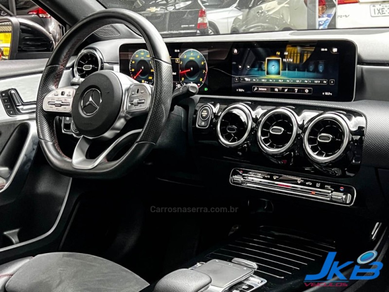 A 250 2.0 TURBO LAUNCH EDITION GASOLINA 4P AUTOMÁTICO - 2019 - NOVO HAMBURGO