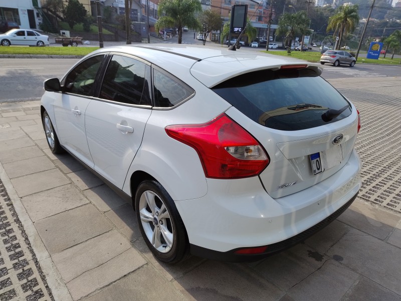 FOCUS 1.6 S 16V FLEX 4P MANUAL - 2014 - CAXIAS DO SUL