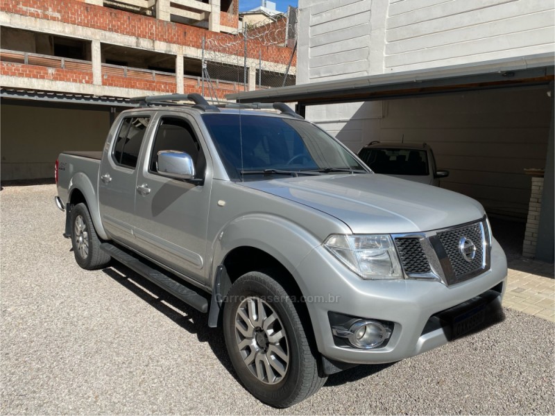 FRONTIER 2.5 SL 4X4 CD TURBO ELETRONIC DIESEL 4P AUTOMÁTICO - 2014 - CAXIAS DO SUL