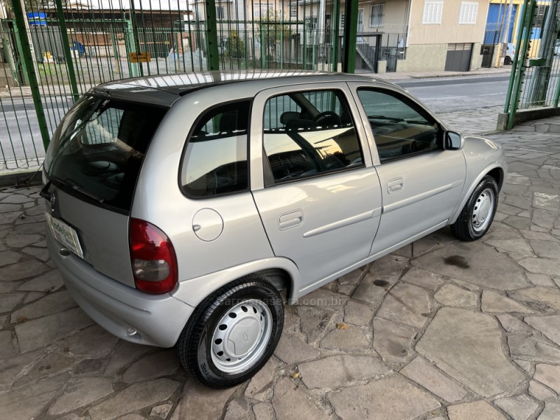 CORSA 1.0 EFI WIND 8V GASOLINA 4P MANUAL - 2001 - CAXIAS DO SUL