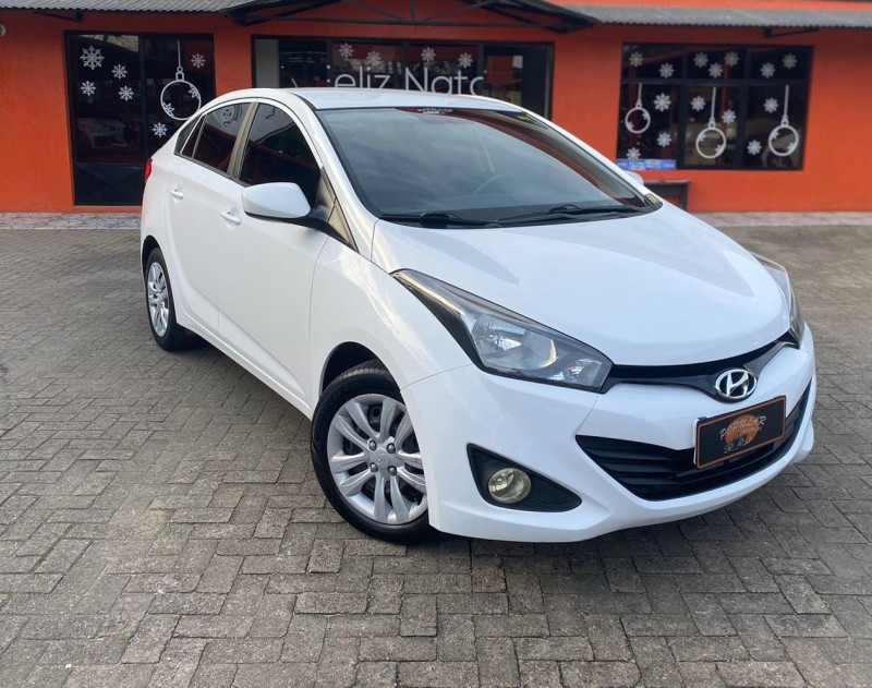 HB20S 1.6 COMFORT PLUS 16V FLEX 4P MANUAL - 2014 - CANELA