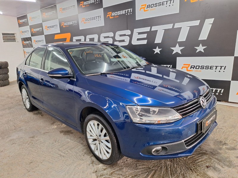 JETTA 2.0 TSI HIGHLINE 200CV GASOLINA 4P TIPTRONIC - 2013 - CAXIAS DO SUL