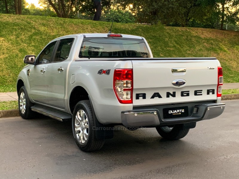 RANGER 3.2 XLT 4X4 CD 20V DIESEL 4P AUTOMÁTICO - 2020 - PORTO ALEGRE