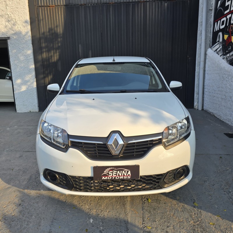 SANDERO 1.0 EXPRESSION 16V FLEX 4P MANUAL - 2017 - CAXIAS DO SUL