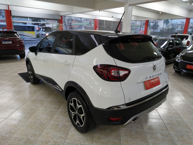 CAPTUR 1.3 ICONIC 16V TURBO FLEX 4P AUTOMÁTICO - 2022 - CAXIAS DO SUL