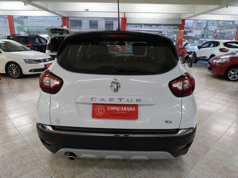 CAPTUR 1.3 ICONIC 16V TURBO FLEX 4P AUTOMÁTICO - 2022 - CAXIAS DO SUL