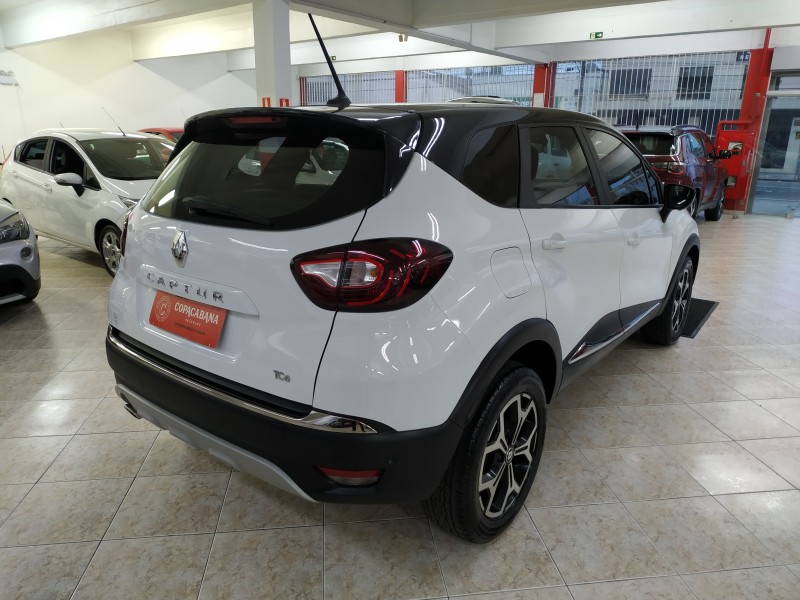 CAPTUR 1.3 ICONIC 16V TURBO FLEX 4P AUTOMÁTICO - 2022 - CAXIAS DO SUL