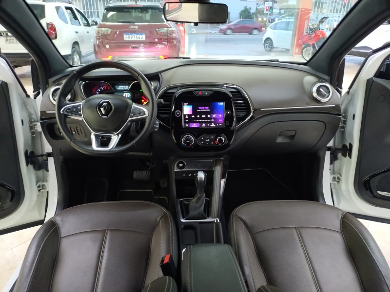 CAPTUR 1.3 ICONIC 16V TURBO FLEX 4P AUTOMÁTICO - 2022 - CAXIAS DO SUL