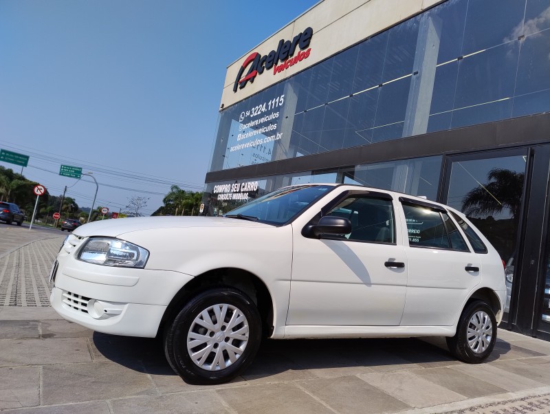 GOL 1.0 MI CITY 8V FLEX 4P MANUAL G.IV - 2014 - CAXIAS DO SUL