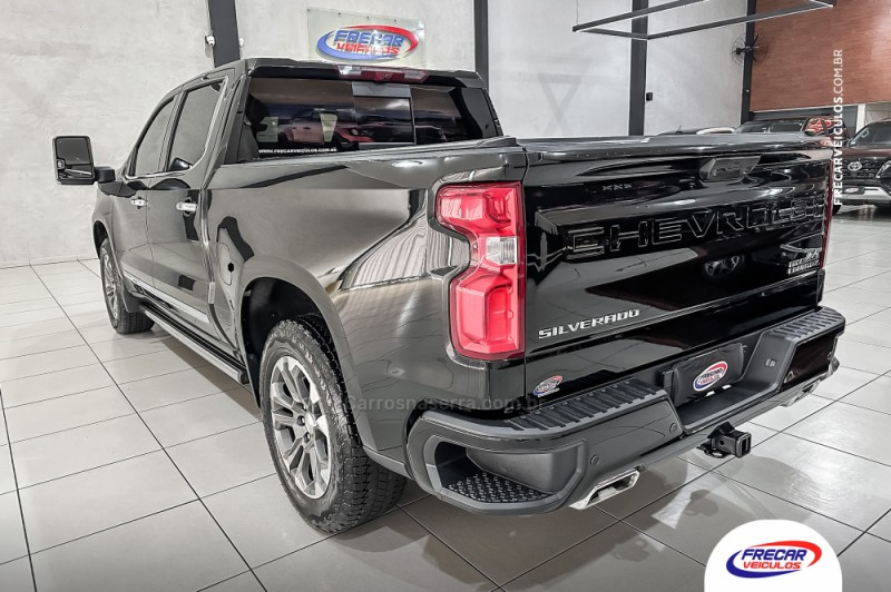 SILVERADO 5.3 1500 HIGH 4X4 COUNTRY GASOLINA 4X4 AUTOMÁTICO - 2024 - SARANDI