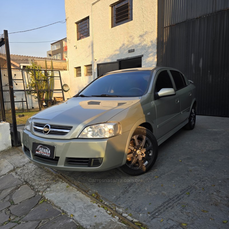 ASTRA 2.0 MPFI ADVANTAGE 8V FLEX 4P MANUAL - 2011 - CAXIAS DO SUL