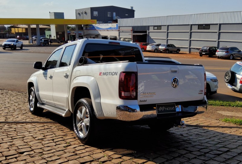 AMAROK 2.0 HIGHLINE 4X4 CD 16V TURBO INTERCOOLER DIESEL 4P AUTOMÁTICO - 2017 - NãO-ME-TOQUE