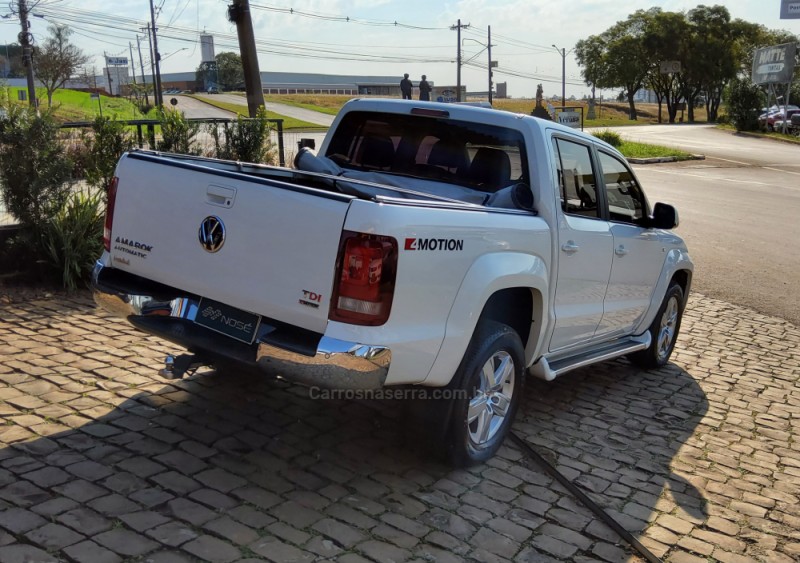 AMAROK 2.0 HIGHLINE 4X4 CD 16V TURBO INTERCOOLER DIESEL 4P AUTOMÁTICO - 2017 - NãO-ME-TOQUE