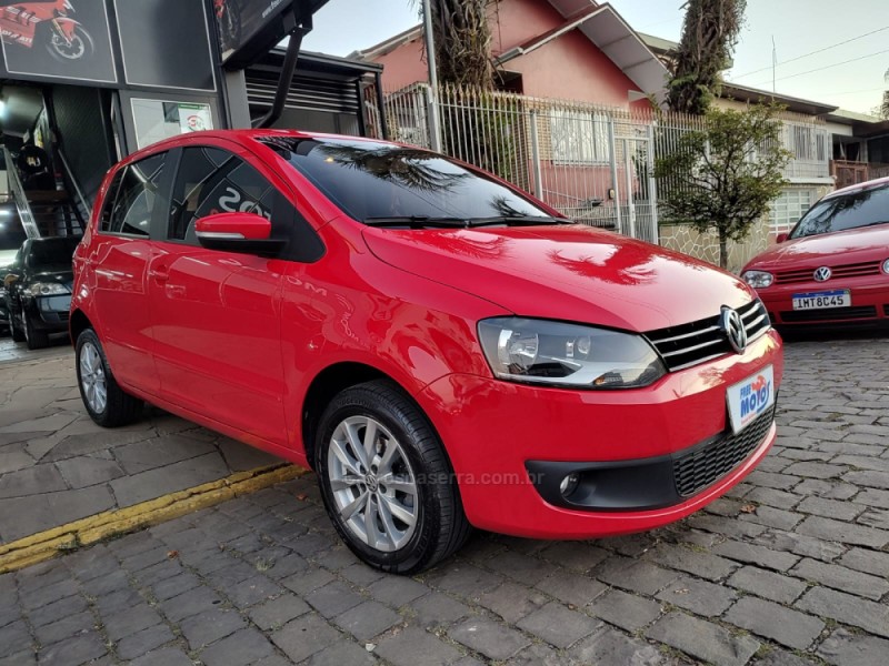 FOX 1.6 MI 8V FLEX 4P MANUAL - 2014 - FLORES DA CUNHA