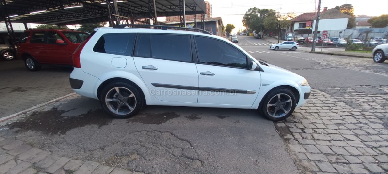 MÉGANE 1.6 DYNAMIQUE GRAND TOUR 16V FLEX 4P MANUAL - 2013 - CAXIAS DO SUL