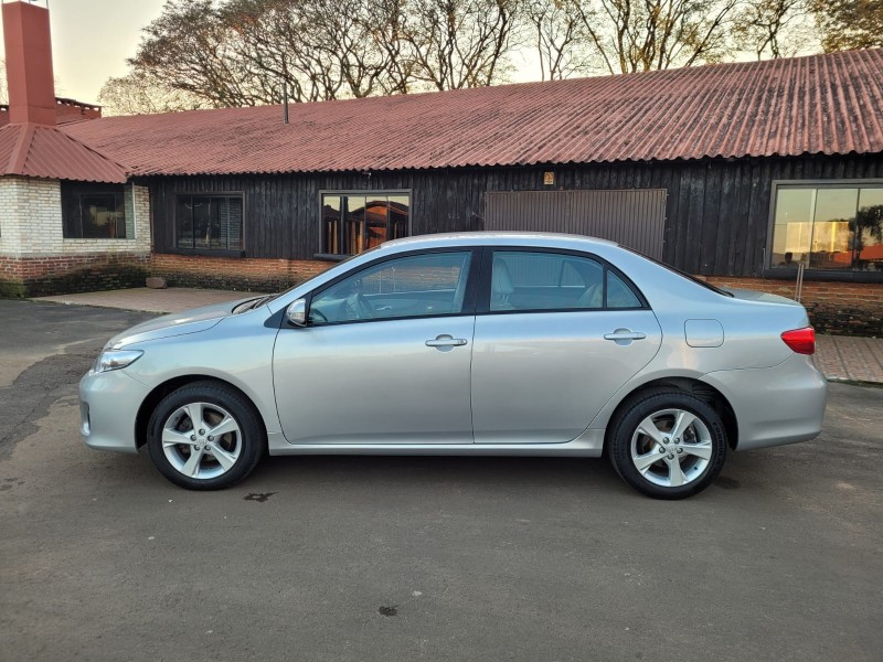 COROLLA 2.0 XEI 16V FLEX 4P AUTOMÁTICO - 2014 - VENâNCIO AIRES