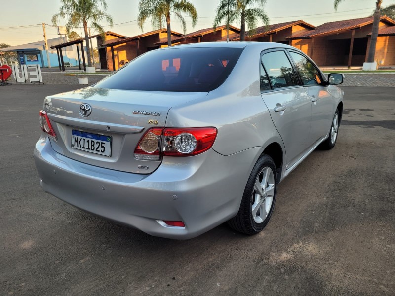 COROLLA 2.0 XEI 16V FLEX 4P AUTOMÁTICO - 2014 - VENâNCIO AIRES