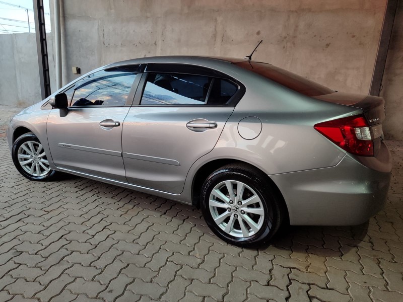 CIVIC 2.0 LXR 16V FLEX 4P AUTOMÁTICO - 2014 - CAXIAS DO SUL