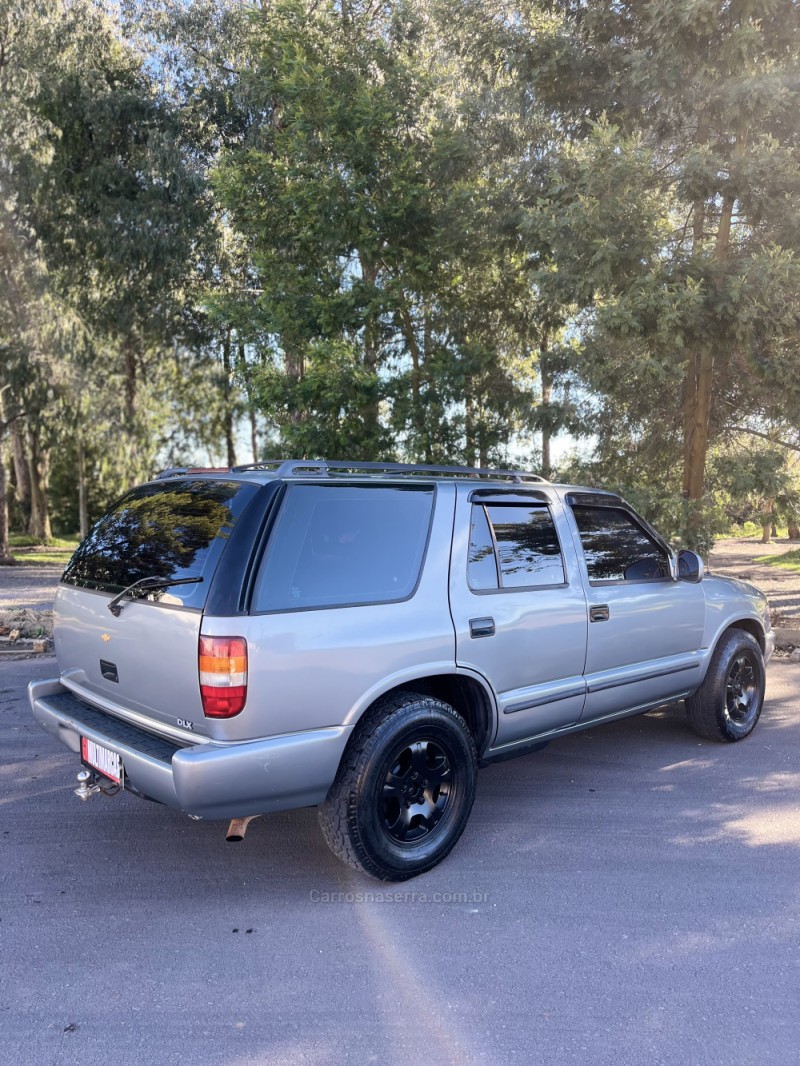 BLAZER 4.3 SFI DLX 4X2 V6 12V GASOLINA 4P MANUAL - 1997 - CAXIAS DO SUL