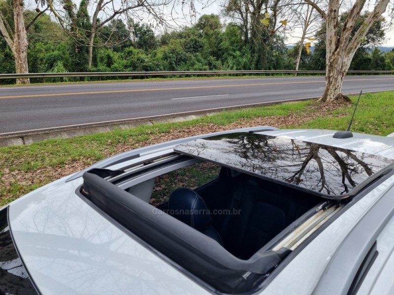 TRACKER 1.2 12V PREMIER TURBO FLEX 4P AUTOMÁTICO - 2023 - DOIS IRMãOS