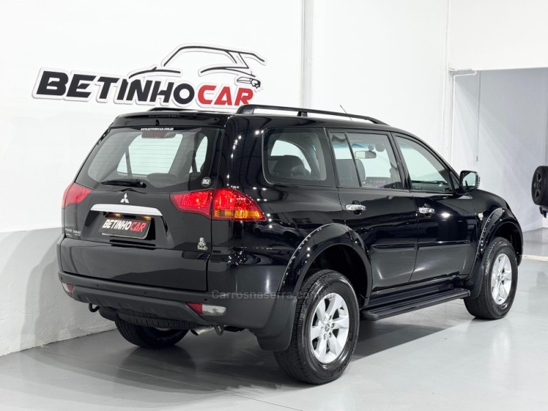 PAJERO DAKAR 3.2 HPE 4X4 7 LUGARES 16V TURBO INTERCOOLER DIESEL 4P AUTOMÁTICO - 2013 - ESTâNCIA VELHA