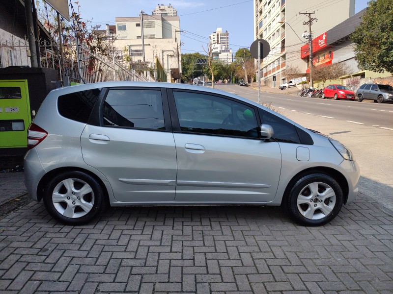 FIT 1.4 LX 16V FLEX 4P MANUAL - 2010 - CAXIAS DO SUL