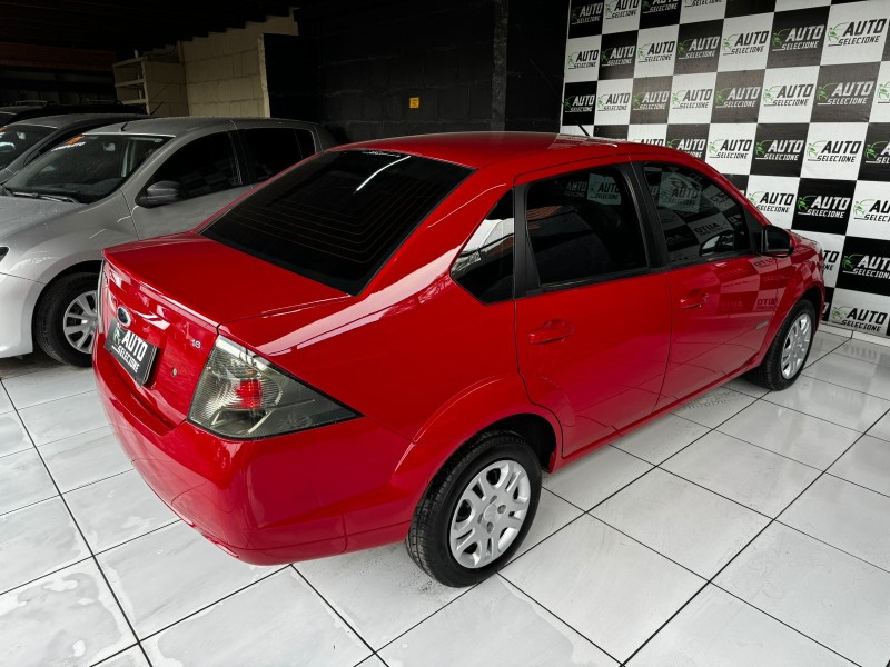 FIESTA 1.6 MPI CLASS SEDAN 8V FLEX 4P MANUAL - 2012 - CAXIAS DO SUL