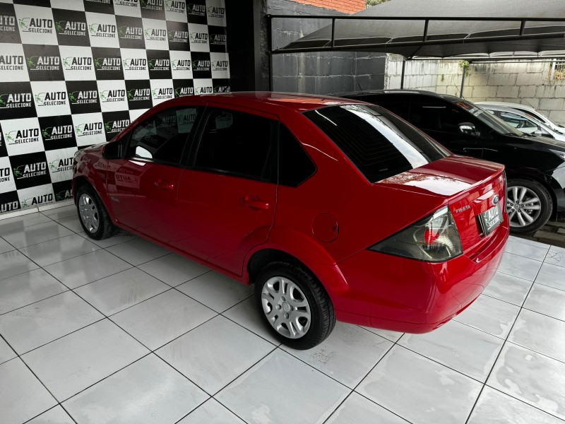 FIESTA 1.6 MPI CLASS SEDAN 8V FLEX 4P MANUAL - 2012 - CAXIAS DO SUL