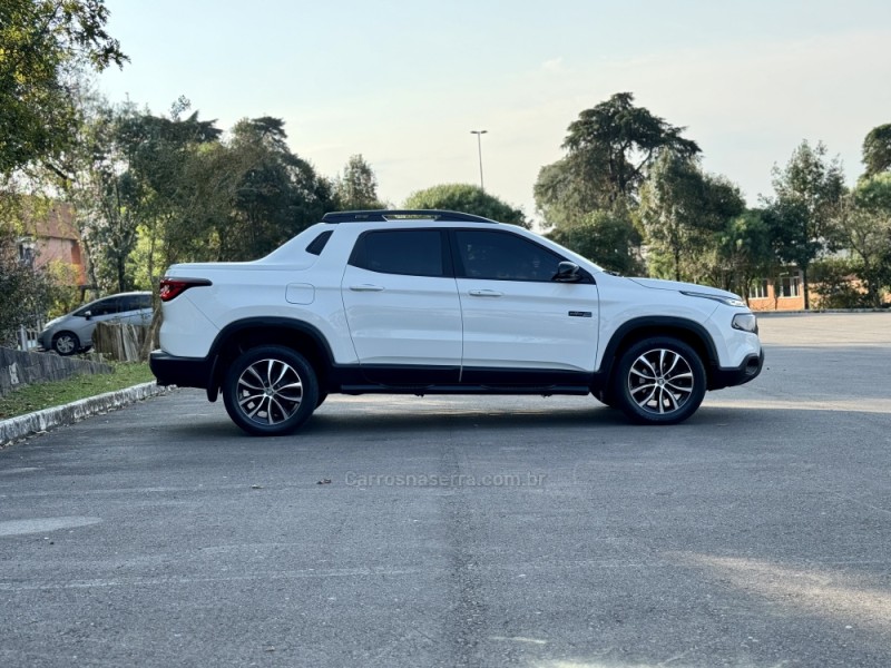 TORO 2.0 16V ULTRA 4X4 AT9 DIESEL 4P AUTOMÁTICO - 2020 - CAXIAS DO SUL