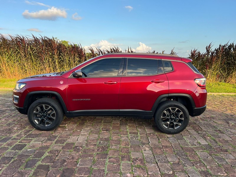 COMPASS 2.0 16V DIESEL TRAILHAWK 4X4 AUTOMÁTICO - 2017 - LAJEADO