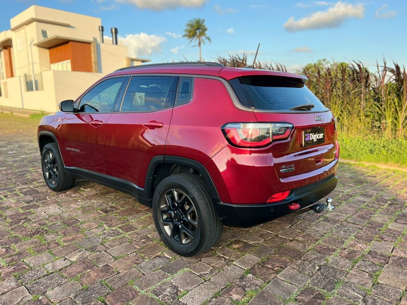 COMPASS 2.0 16V DIESEL TRAILHAWK 4X4 AUTOMÁTICO - 2017 - LAJEADO