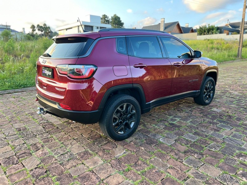 COMPASS 2.0 16V DIESEL TRAILHAWK 4X4 AUTOMÁTICO - 2017 - LAJEADO