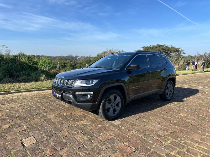 COMPASS 2.0 16V DIESEL LONGITUDE 4X4 AUTOMÁTICO - 2018 - LAJEADO