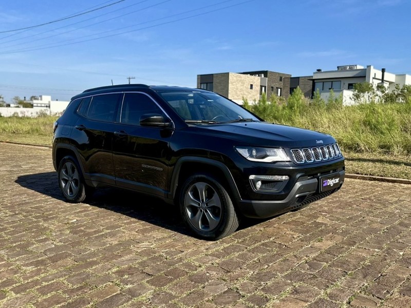 COMPASS 2.0 16V DIESEL LONGITUDE 4X4 AUTOMÁTICO - 2018 - LAJEADO