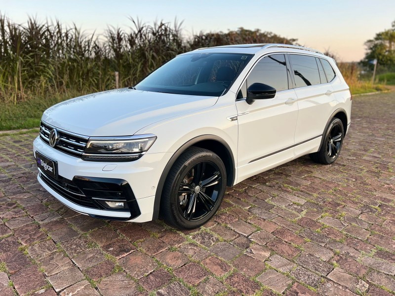 TIGUAN 2.0 ALLSPACE R-LINE 350 TSI 4X4 GASOLINA 4P - 2019 - LAJEADO